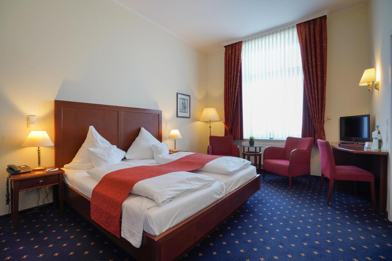 Strandhotel Ostfriesenhof Borkum Exteriör bild